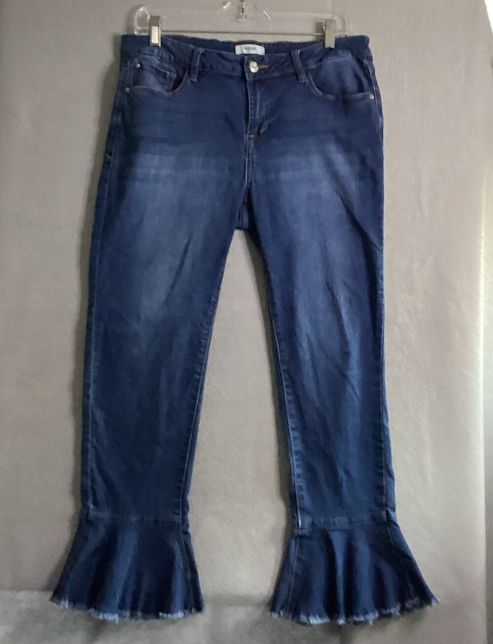 Kensie Ruffle Hem Jeans Size 10 | Raw Edge Flare | Blue Denim | Boutique Style